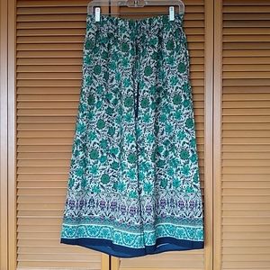 💥3/$10💥 Flowy Gaucho Wide Leg Pants